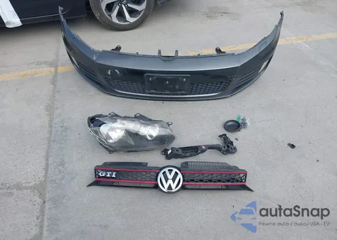 2010 Volkswagen Gti 4-Door z USA, uszkodzony, nr VIN WVWGD9AJ4AW406845